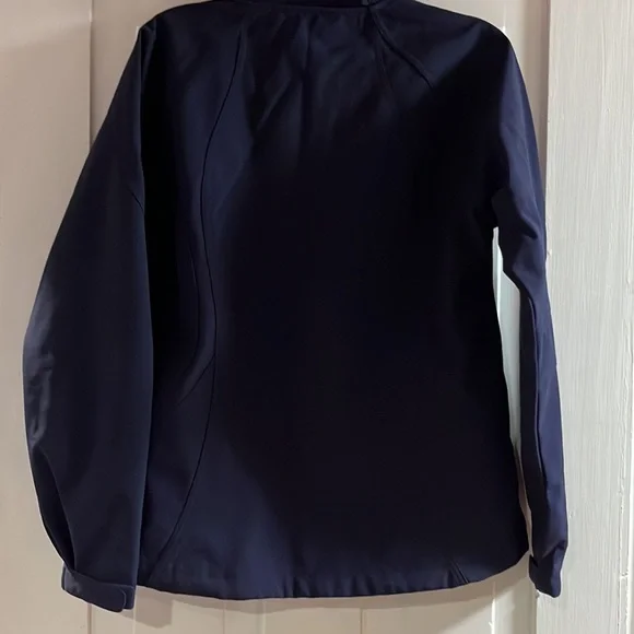 Jacket - Picture 3 of 4